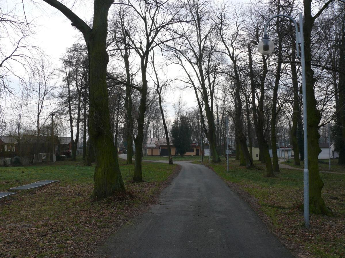 Domek Nad Jeziorem Осечна Екстер'єр фото